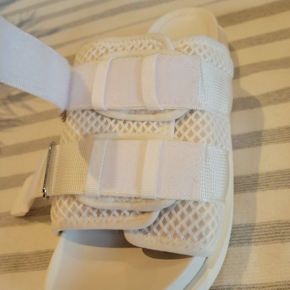 Aerosoles Aware Tara Mesh Sandals - Picture 4 of 13